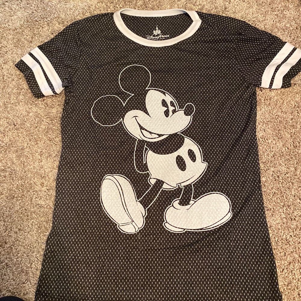 Mickey tshirt